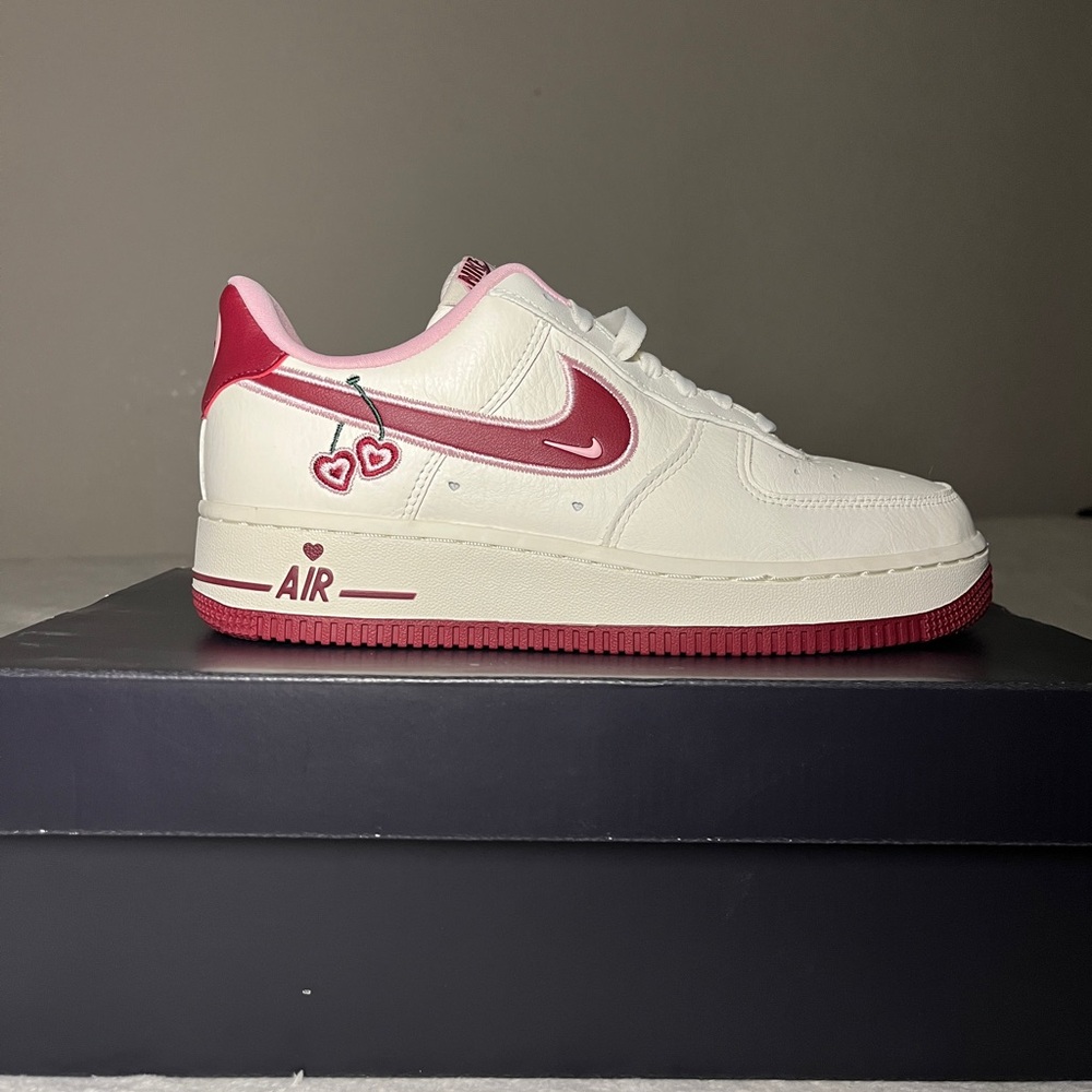 Nike Air Force 1 Valentine’s 2023’